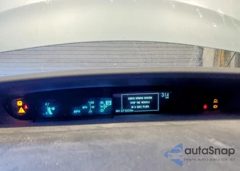 2013 Toyota Prius z USA, uszkodzony, nr VIN JTDKN3DU7D1728925